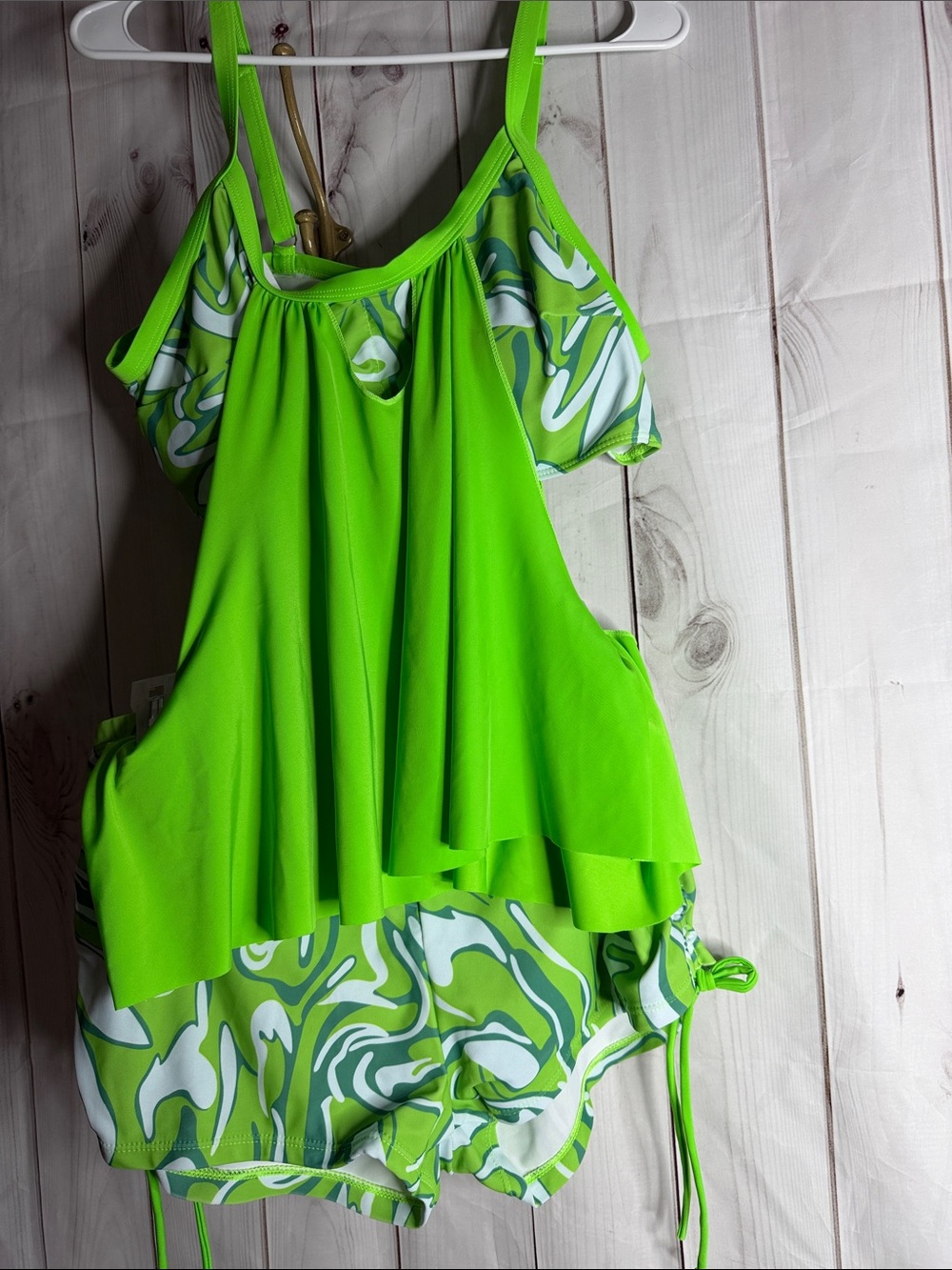 Women's Neon Green Flounce Tankini and shorts swim suit 2xl-1144 - Picture 4 of 10